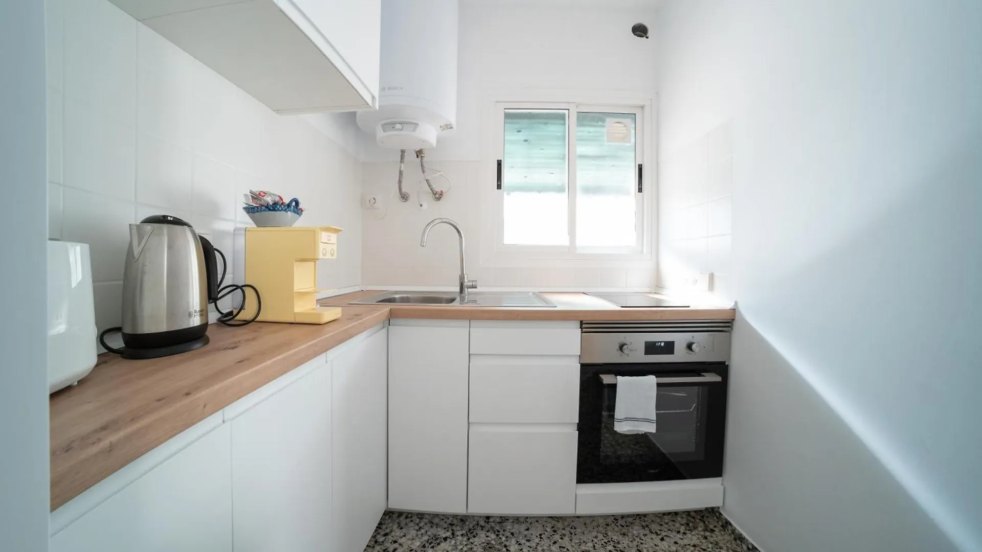 Tradicional Apartamento Central De 2 Camas Dobles Benalmadena