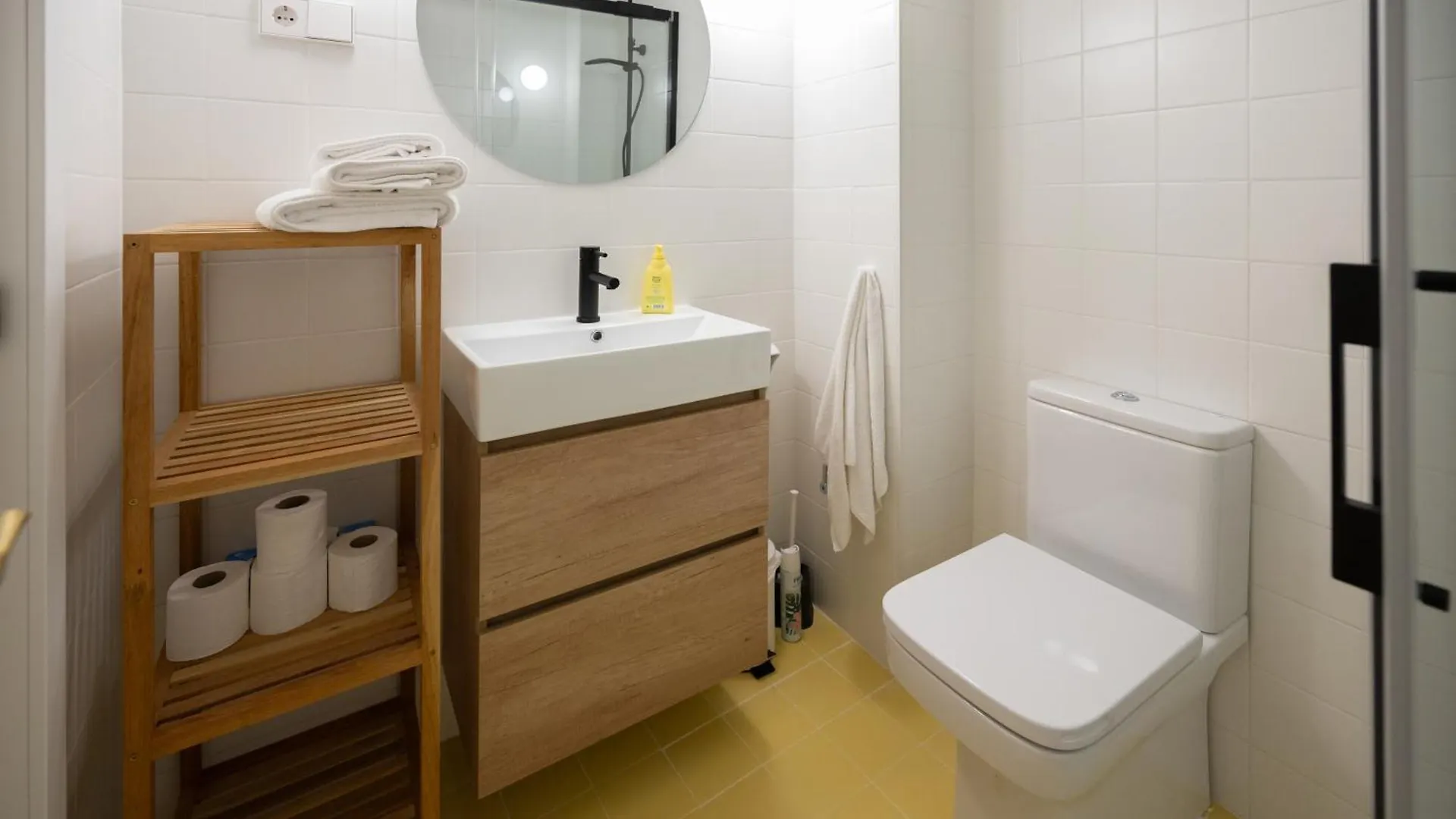 Apartment Tradicional Apartamento Central De 2 Camas Dobles Benalmadena Spain