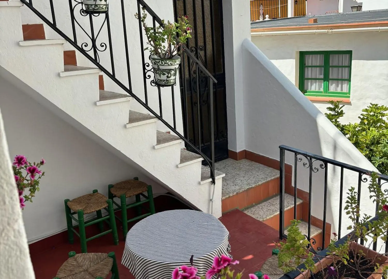 Tradicional Apartamento Central De 2 Camas Dobles Benalmadena 0*,  Spain