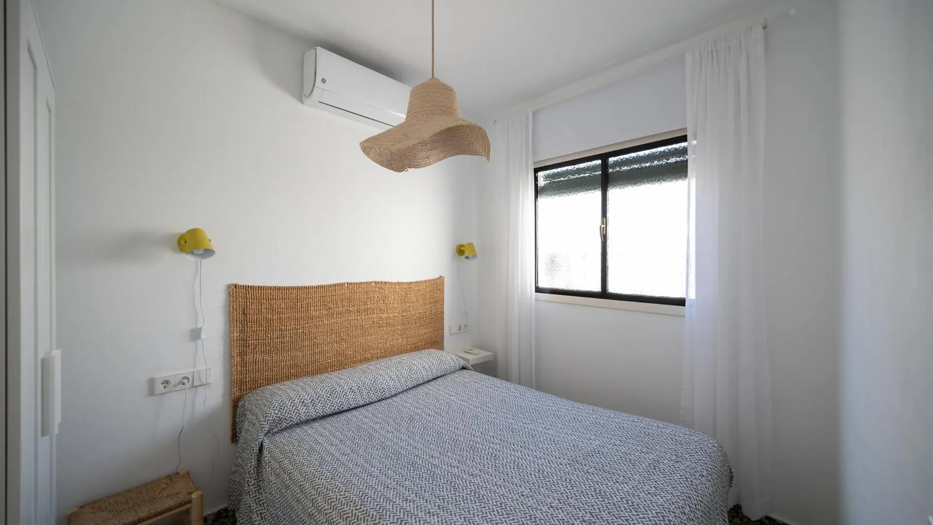 Tradicional Apartamento Central De 2 Camas Dobles Benalmádena 0*,
